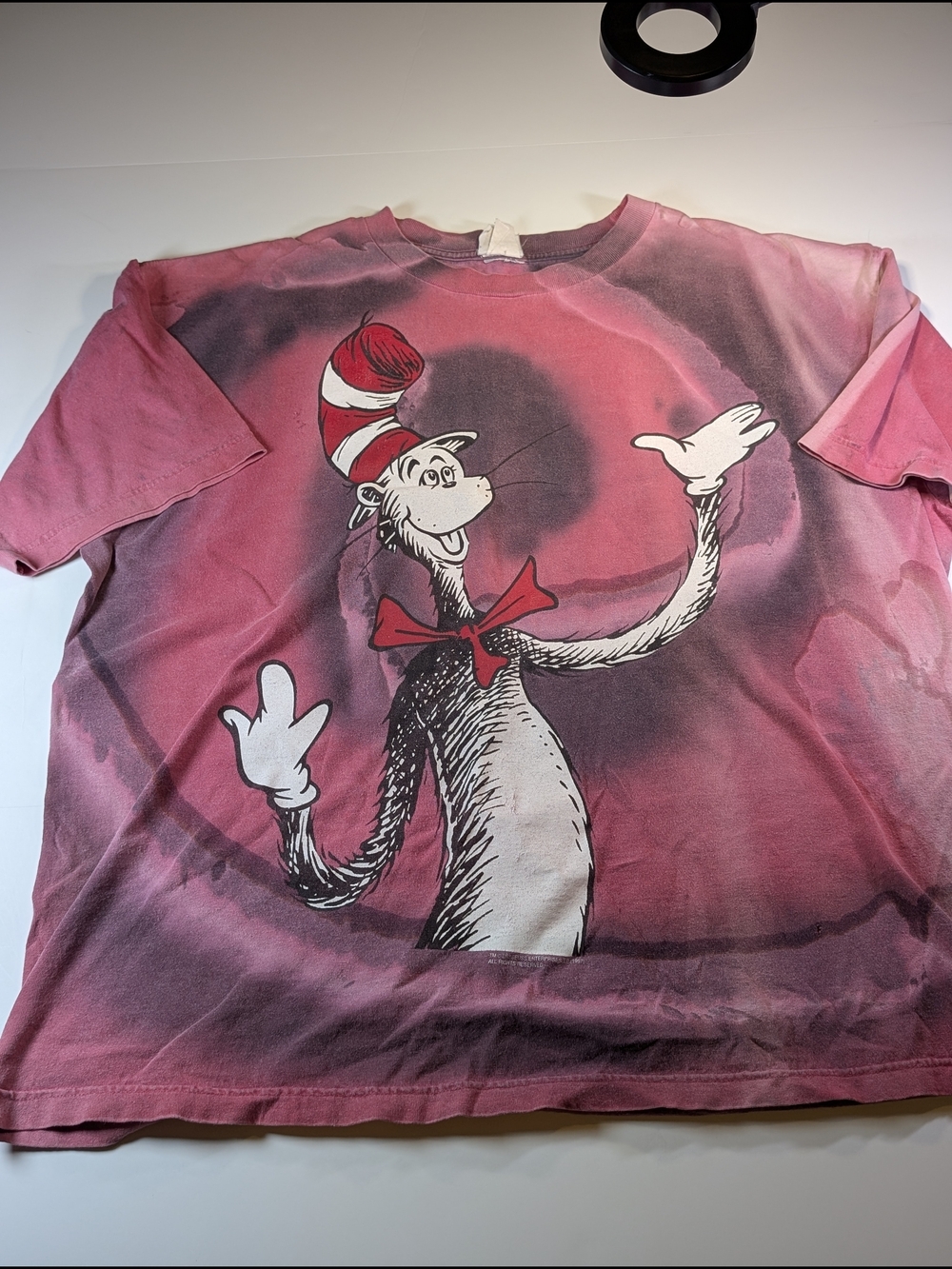 Vintage Rare Dr. Seuss Cat in the Hat 1990s Red Graphic Men's T-Shirt Size XL